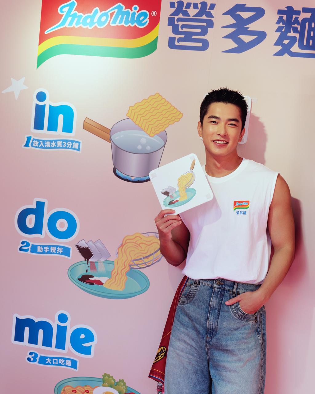 曾敬驊為新角色增肌曬黑。(圖/ndofood.營多食品提供)