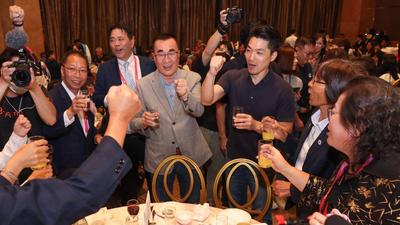 李四川蔣萬安一同出席金仲獎頒獎典禮 以捷運串聯打造雙北30分鐘核心生活圈