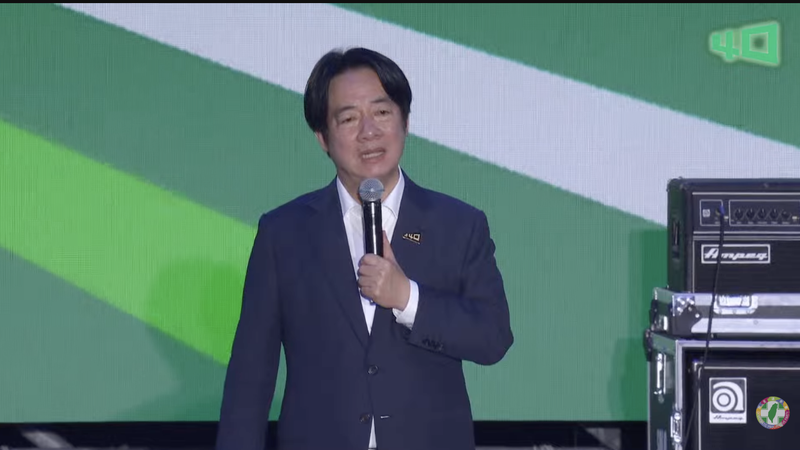 總統兼民進黨主席賴清德重申民進黨創黨精神為「愛、和平、非暴力」。(圖/翻攝自民進黨YT直播)