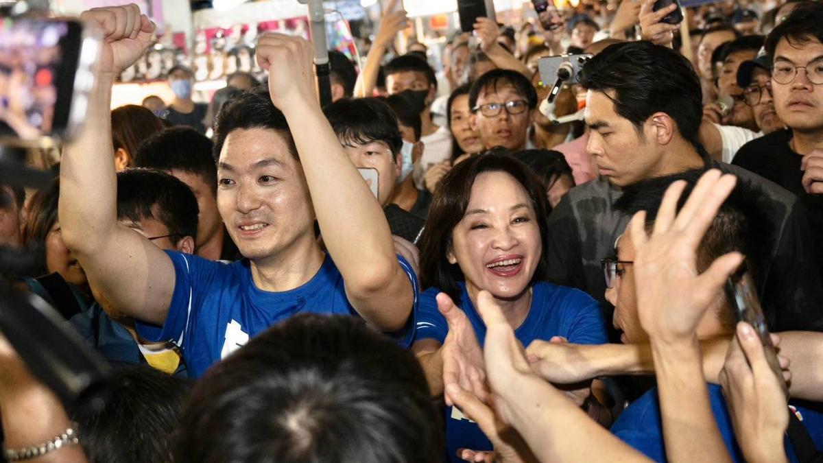 蔣萬安衝六合夜市挺柯志恩 被問輾壓「洋流」:高鐵都改後一班