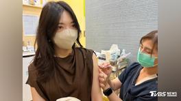 流感疫情中秋迎高峰!3病毒株更新「又燒又痛」 年輕族搶打自費