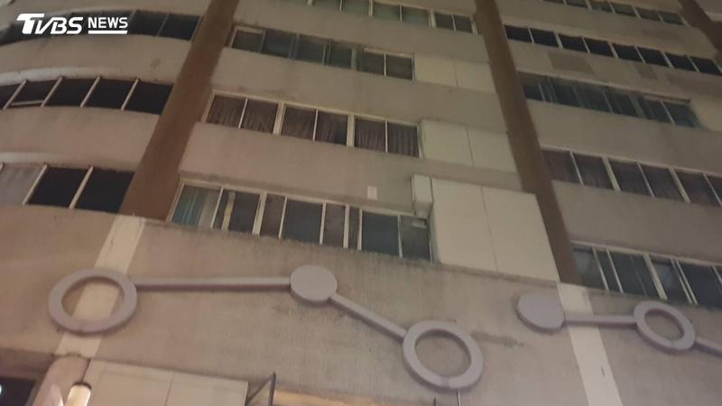 台北市知名早餐店「阜杭豆漿」凌晨發生火警,所幸未釀成人員傷亡。(圖/TVBS)