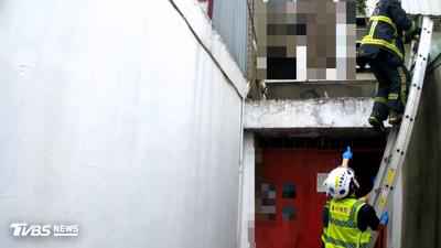 台中沙鹿社區「傳孩童淒厲哭聲」 消防隊爬窗赫見阿嬤跌坐泣喊