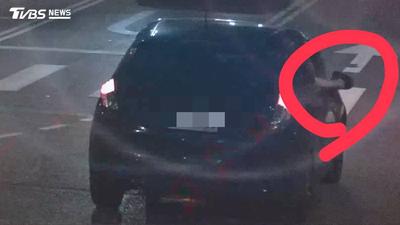 開窗沿路亂噴辣椒水!花蓮2煞落網推託 假車牌竟早涉及台中刑案