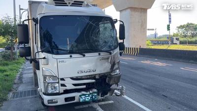 快訊/桃園楊梅對撞事故「機車燒成火球」 騎士重傷搶救中