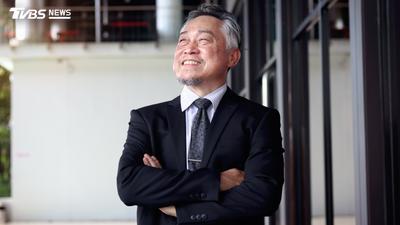 晚年有錢!「4生肖」後半生財運大爆發 少艱難翻身格外順利