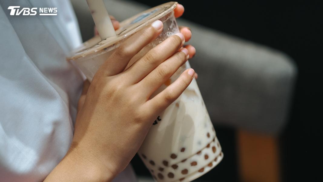 手搖杯近年漲價趨勢明顯。(示意圖/Shutterstock達志影像)