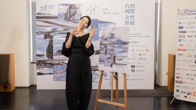 媽媽持剃刀衝街頭救人!金曲歌后洪佩瑜首當女性影展大使 自爆10歲「險遭陌生人拐走」