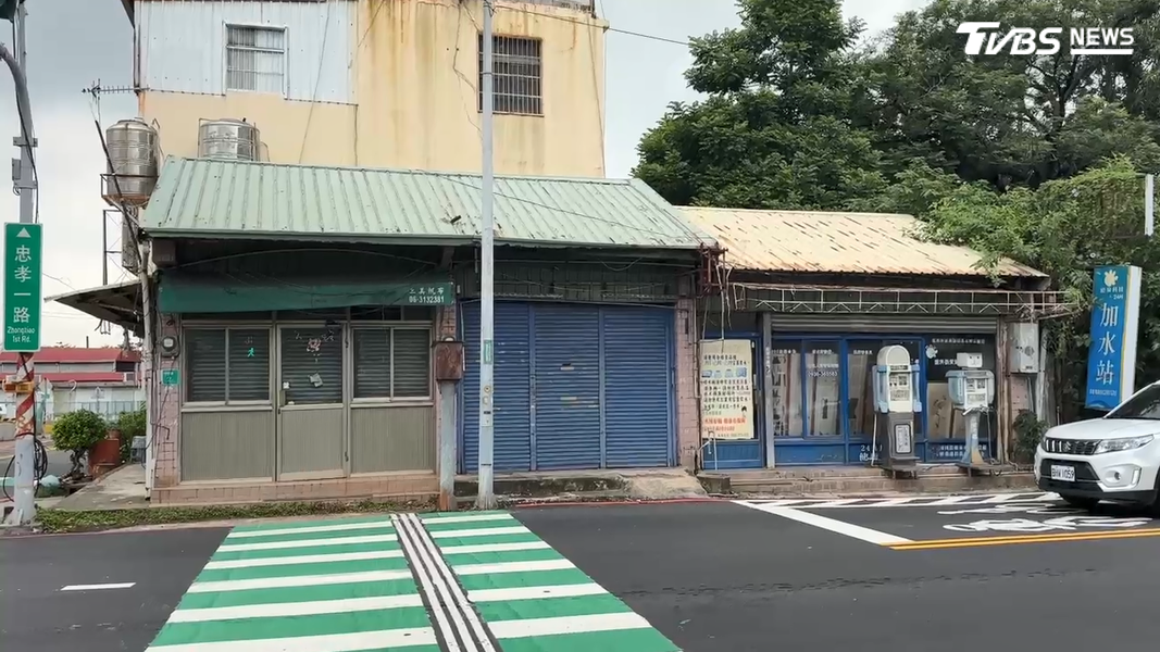 隨著官司定讞,三審敗訴還不拆!台南釘子戶卡道路 議員籲「強制執行」(圖/TVBS)