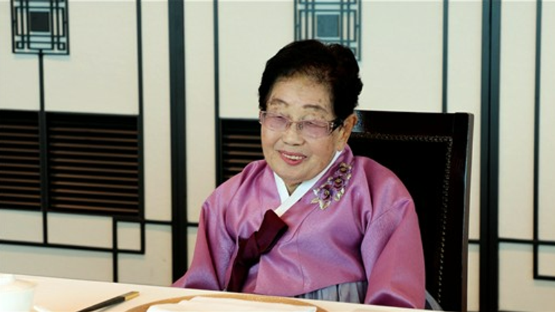 今年高齡100歲的現役保險設計師(FP)金淑子(Kim Sook-ja,音譯)。(圖/翻攝自韓聯社)