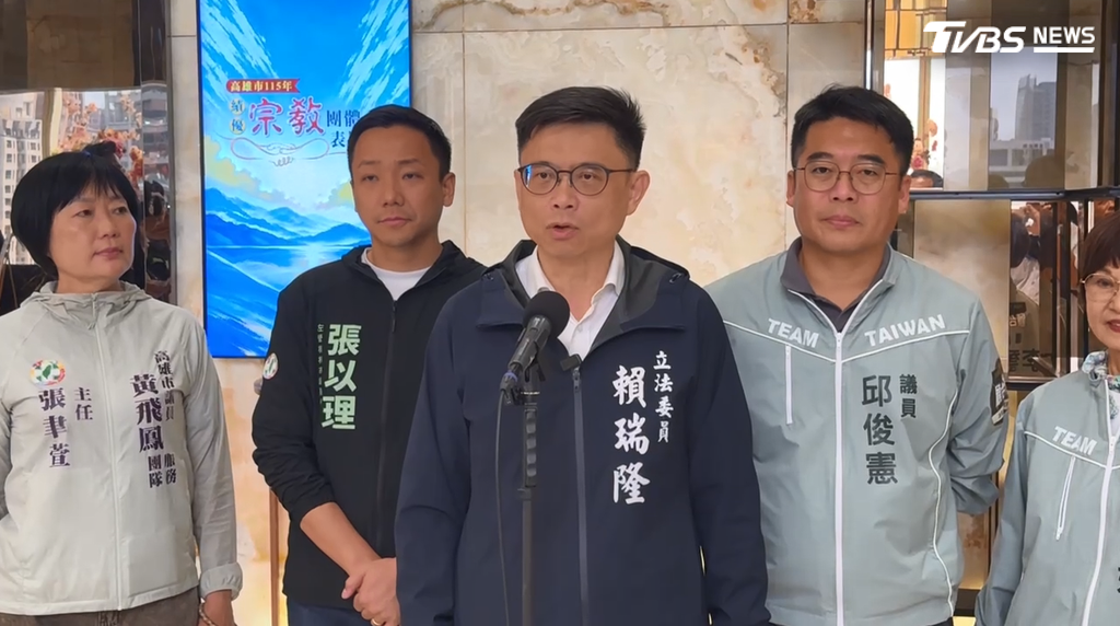 賴瑞隆強調,國民黨從未支持過前鎮漁港的建設,卻一直唱衰前鎮漁港,對於漁民及漁業都未給予關注。(圖/TVBS)