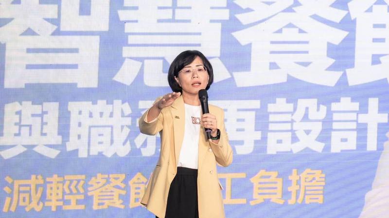 大咖女星紛紛力挺民進黨新北市長參選人蘇巧慧。(圖/翻攝蘇巧慧臉書)
