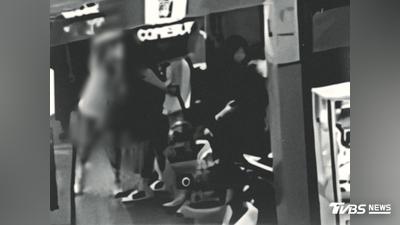 新北驚傳國三生利剪刺殺學長! 驚悚攻擊畫面曝光