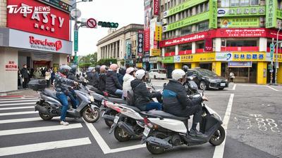 全台機車族都能參加!符合資格爽抽機車、iPhone 9/30報名截止