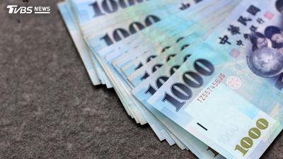 勞保局新制上路!國民年金領錢方式變了 滿65歲「忘做1事」恐領嘸