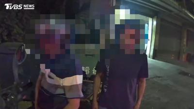 雙載機車亂鑽遭攔!高雄警一箭雙鵰逮「酒駕犯+失聯移工」