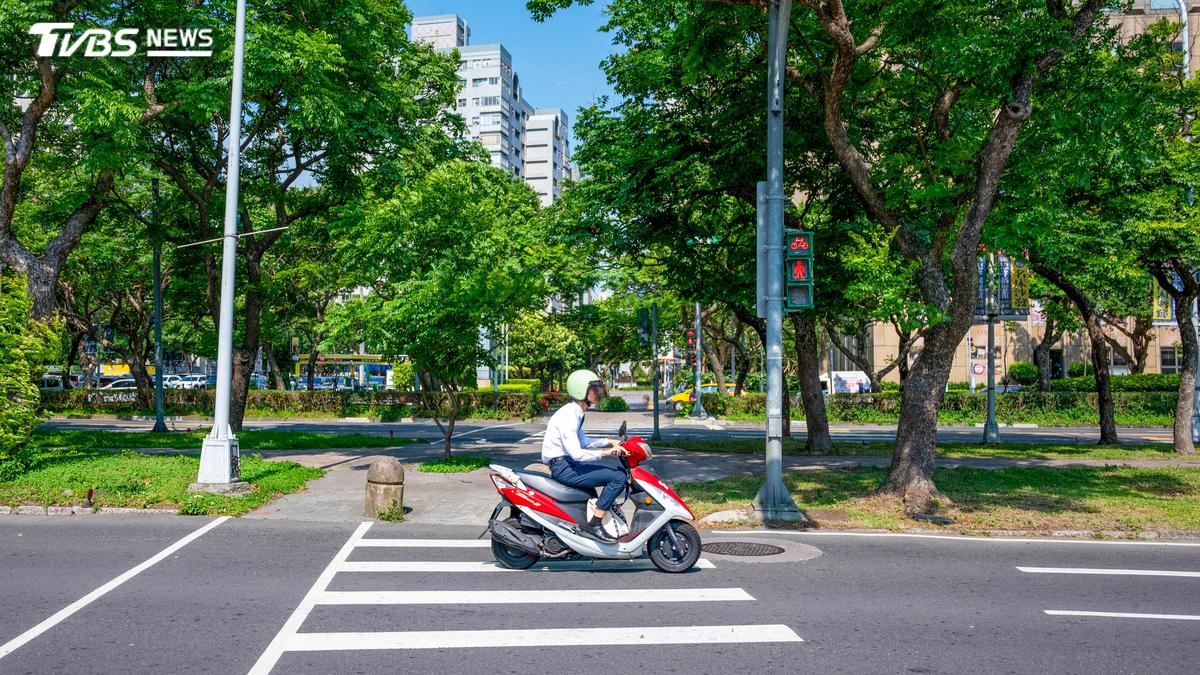 機車駕訓加碼200元!金管會推「強制險獎勵」 每人限領1次