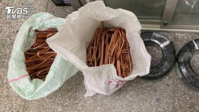 沒學乖! 台東男偷電纜「看見就拔」 累犯重判1年3月
