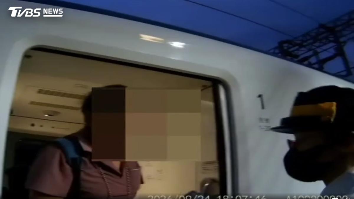 醫師無票硬闖新自強 遭制止咆哮站務員