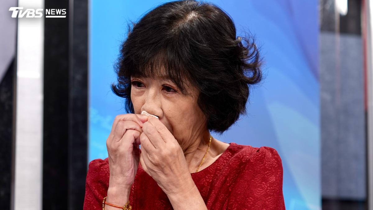 回憶去年柯文哲獲釋的中秋夜 陳佩琪三度落淚:判決太不合理