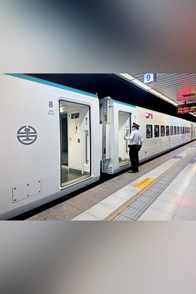 國慶連假收假日 台鐵加開班次、釋出200張無座票疏運
