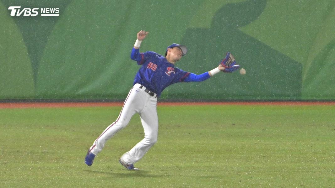 陳晨威7局下關鍵失誤,讓日本隊多添2分。(圖/胡瑞麒攝)