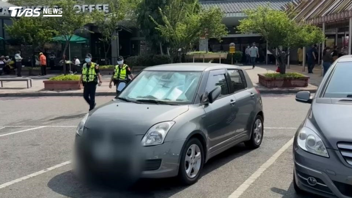 「車位蟑螂」亂竄!違規1200元噴飛 擬再加嚴取締