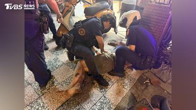 才跑20公尺就摔倒!桃園毒男拒檢狂逃自摔 被警搜出毒品秒上銬