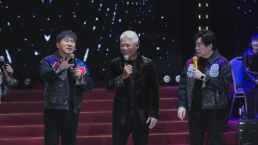 胡瓜與巫啟賢相識超過40年,巫啟賢非常感動胡瓜給予這次演出的機會。(圖/萬星傳播提供)