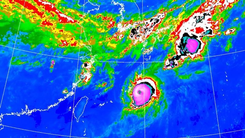 舒力基颱風已增強為強颱。(圖/翻攝自中央氣象署)