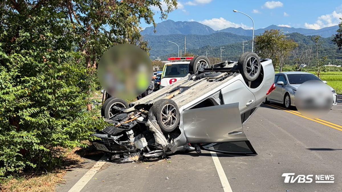 黃昏戀約會驚魂!苗栗吃完午餐恍神 駕車撞路樹烏龜翻