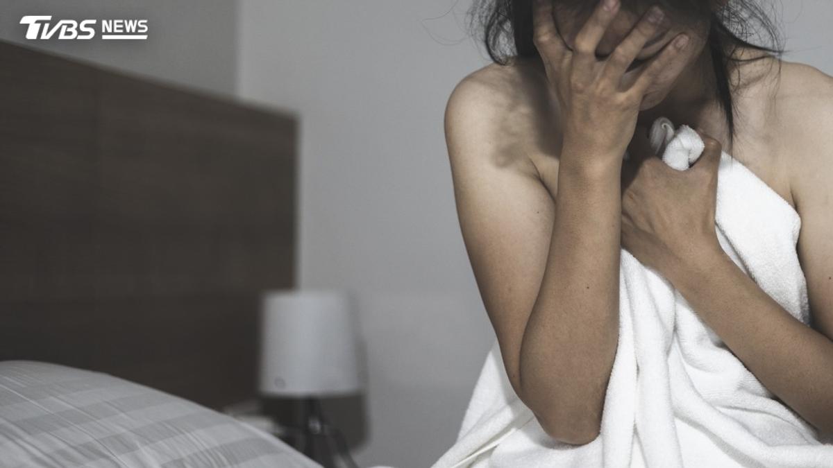 日44歲亂倫男「對親生女下手」!兩度霸佔急喊冤:以為她同意