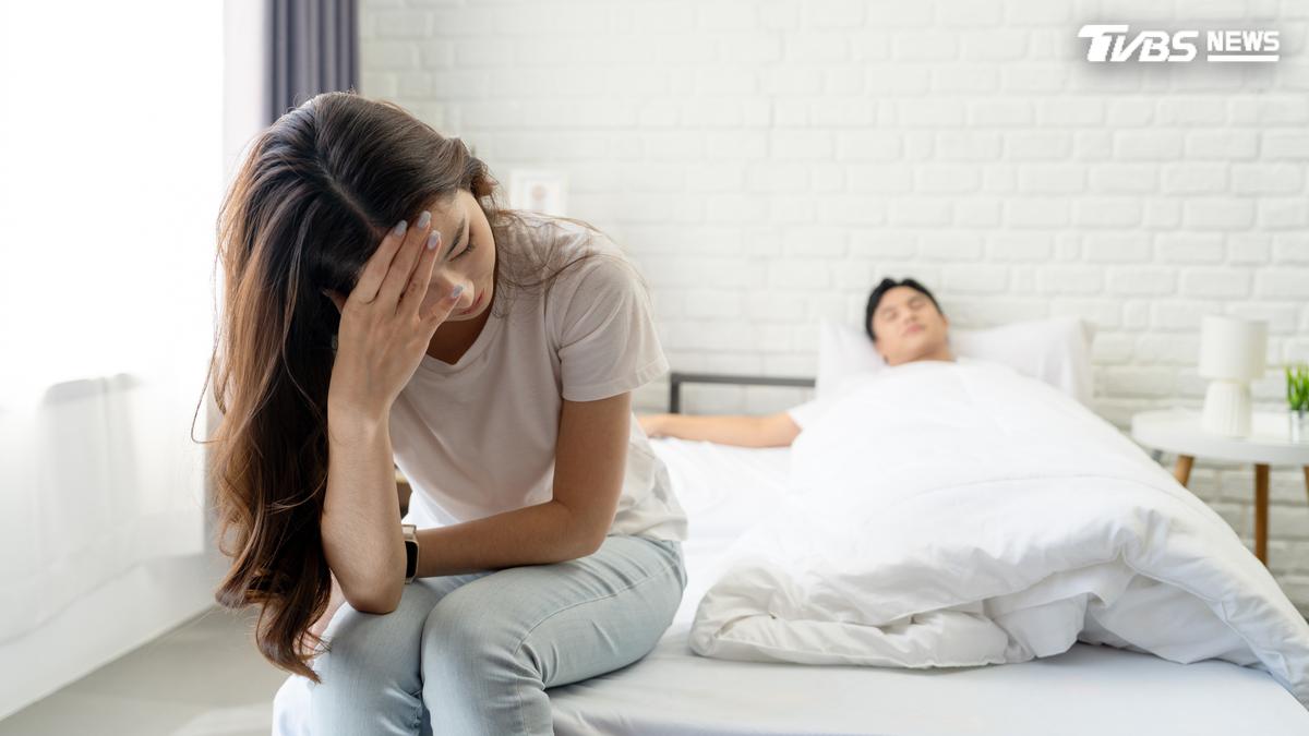 尪患「睡眠性交症」半夜揉胸、強吻...醒來沒印象 妻:睡不著