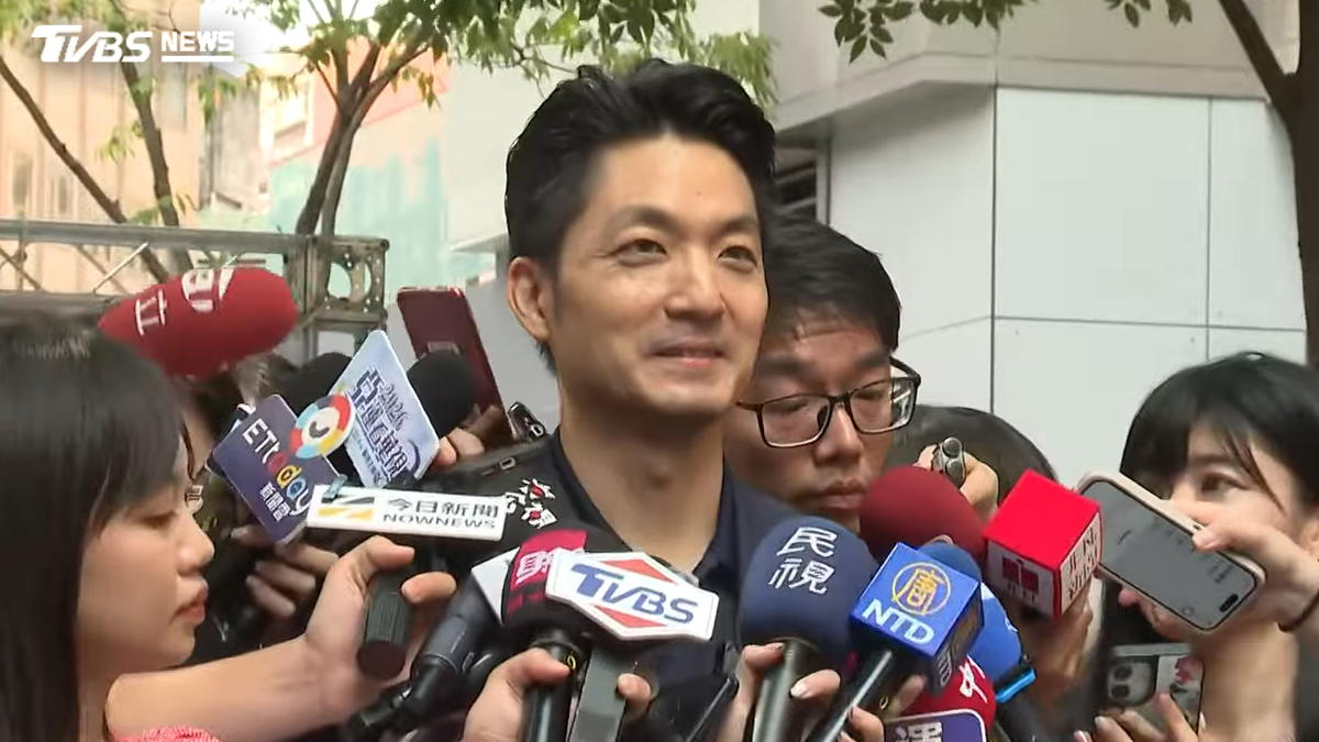 韓國瑜自曝被黑最慘 蔣萬安「心有戚戚焉」:被抹泥巴仍笑臉