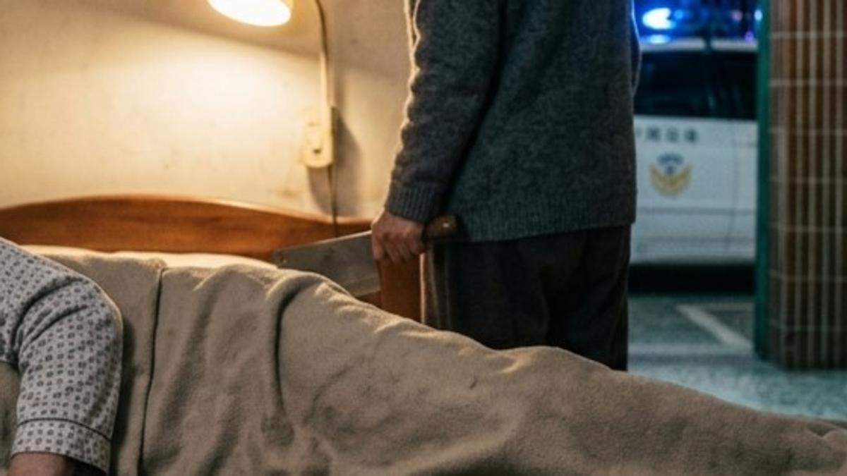 長照悲歌!三重婦人不堪壓力「菜刀刺死老伴」 自己打電話自首