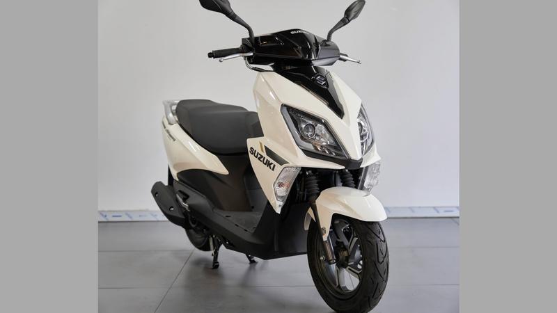 作為現行UY125的後繼更新車款,新車這次不只是針對細節進行微調,而是直接從車頭造型著手重新設計。(圖/翻攝自微博)