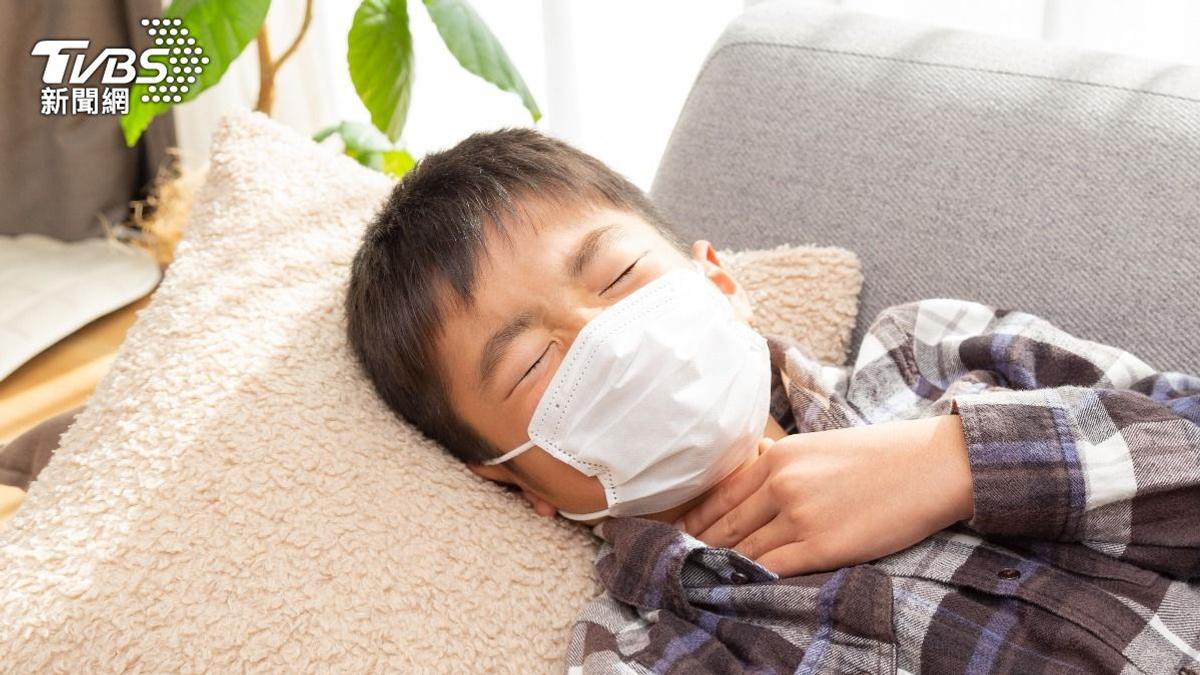 才剛康復又發燒!孩童A流痊癒再染B流 醫揭「雙重打擊」真相
