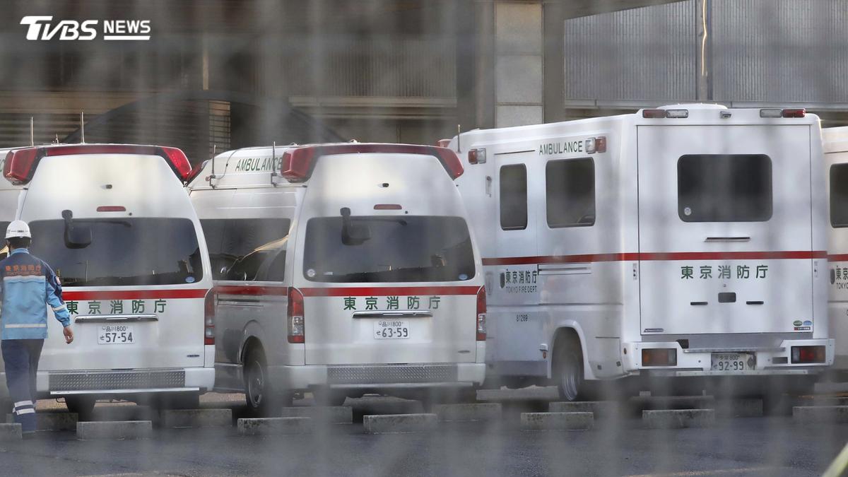 肯亞太陽能車深入部落 日本推機器人救護車