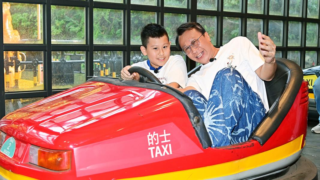 游安順和兒子一直在鬥嘴。(圖/台視提供)