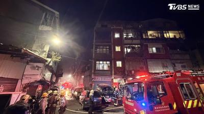 蘆洲深夜惡火竄濃煙!80歲失智嬤困臥室 救出送醫失生命徵象