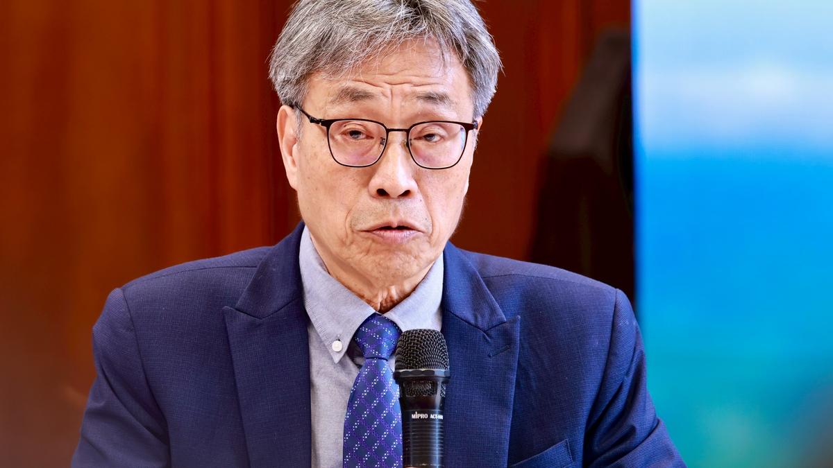 農業部APP出現「大陸國慶日」 陳駿季致歉