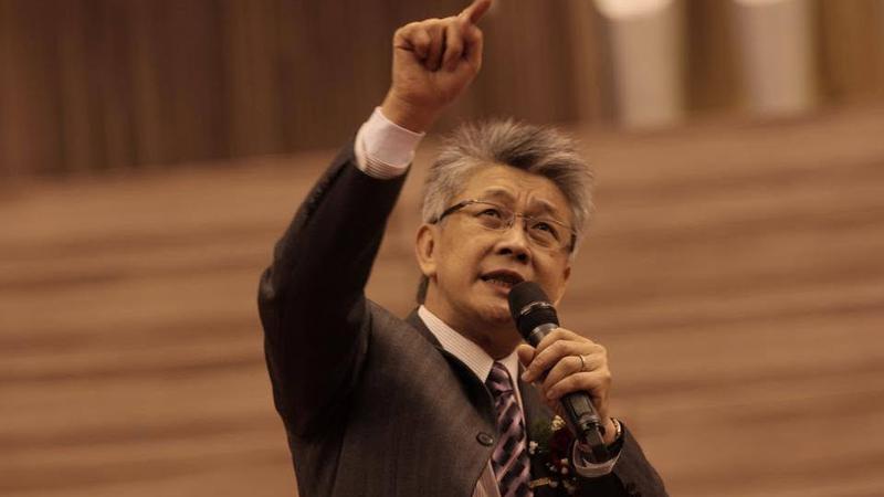 寇紹恩因接受心臟大手術,人正在加護病房觀察休養中。(圖/翻攝自寇紹恩的恩典之路FB)