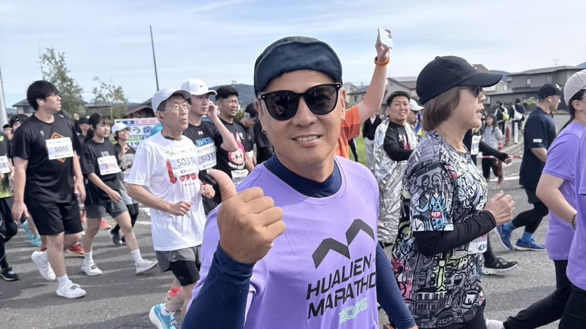 宣布不當偶像!竇智孔叛逆曬黑、衝浪 首度挑戰海外馬拉松