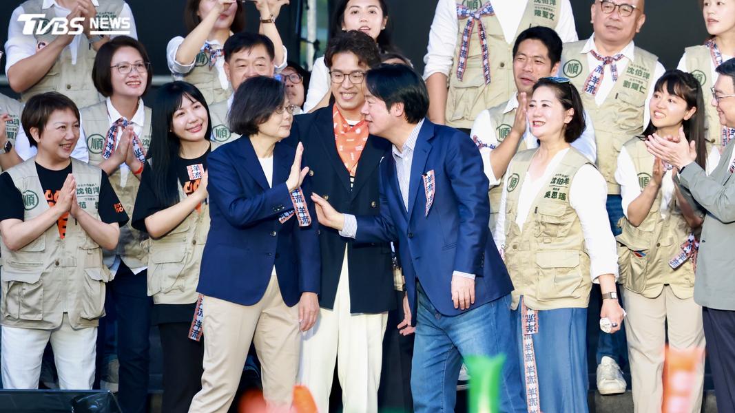蔡英文現身。(圖/潘建樺攝)