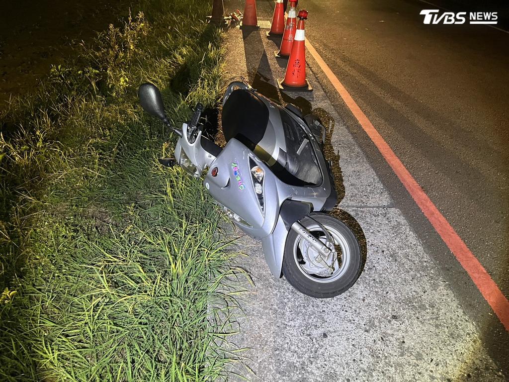 經查證,機車騎士並無酒駕情事,肇事汽車駕駛的狀況仍待釐清,外界懷疑對方可能涉及酒駕或毒駕才會心虛落跑(圖/TVBS)