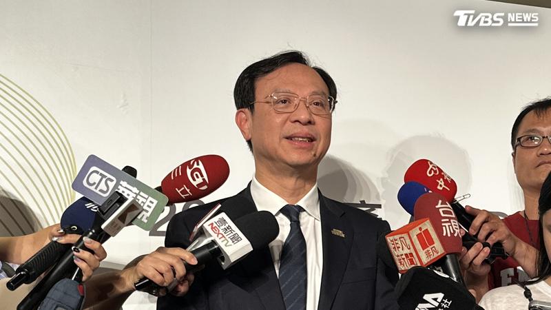 衛福部長石崇良表示,對於民怨部分,將請國健署評估回溯。(圖/陳詩璧攝)