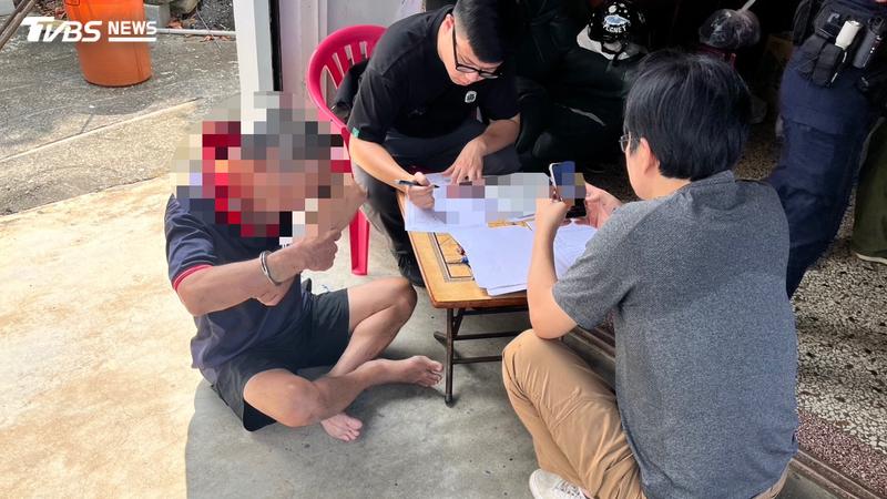 高雄陳姓男子1日涉毒駕撞死婦人,肇逃至恆春隔天遭警方逮捕。(圖/TVBS)