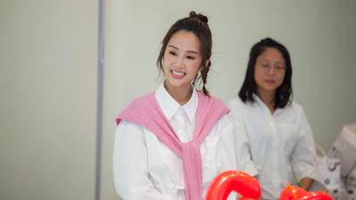 張齡予產後身材神恢復!驚喜同框台灣之光 號召捐247雙鞋助兒少