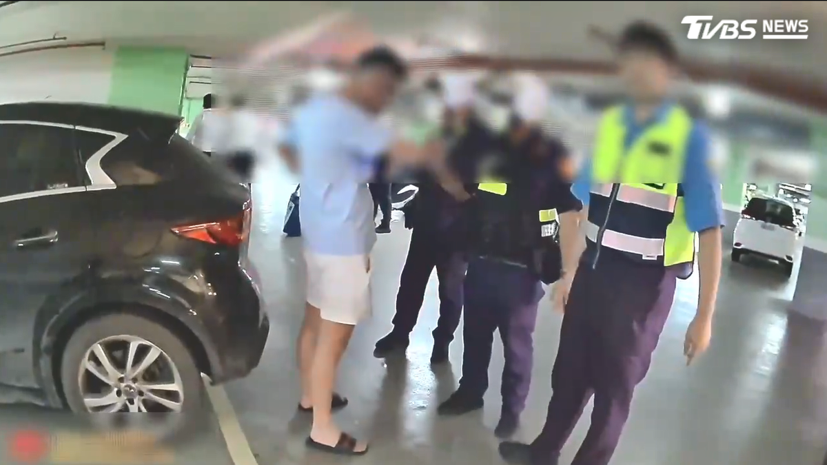 女友媽全程目睹! 男捶車窗雙雙掛彩