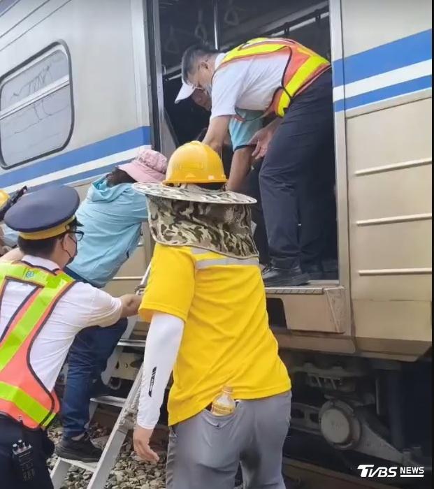 台鐵-苗栗-台鐵苗栗死亡-台鐵事故-台鐵通報-苗栗事故